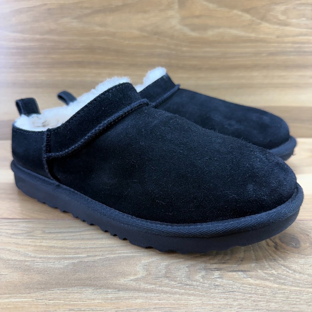 UGG Micro Slip On Boot Slipper Kids Youth 5 Black Suede Sherpa Fur Lined Cozy